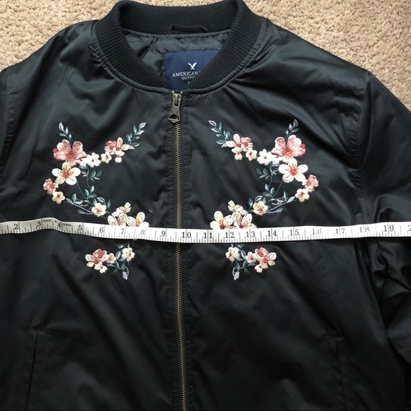 American Eagle bomber jacket - Picture 3 of 6